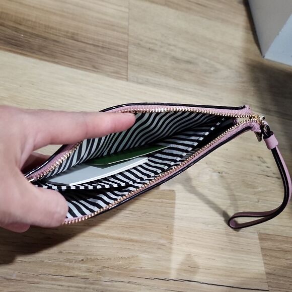 Kate Spade Dusty Peony Wristlet Clutch Feminine Chic Glam Casual Party - Picture 4 of 7